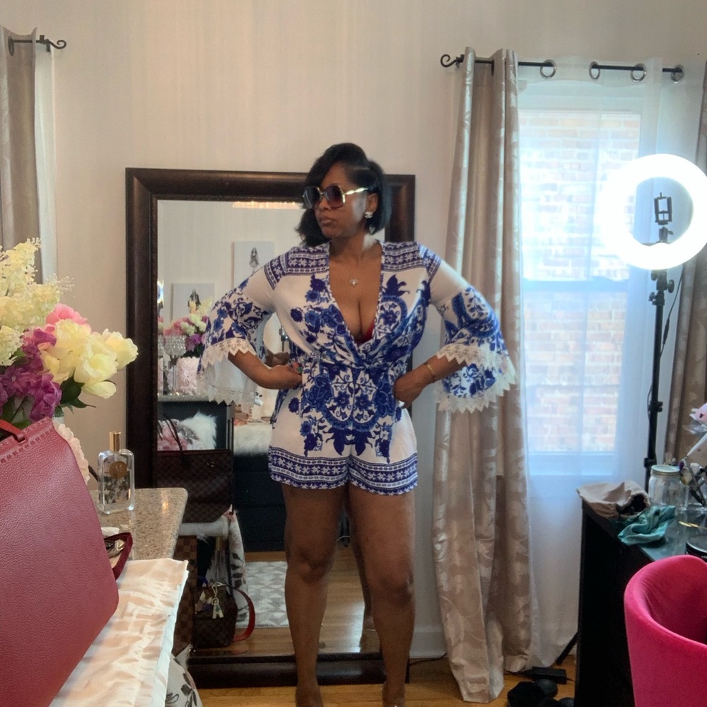 Short Romper - Picture 3 of 6